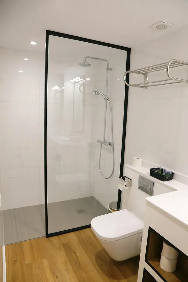 מלון L' Escala Jardi De Pedra (Adults Only)